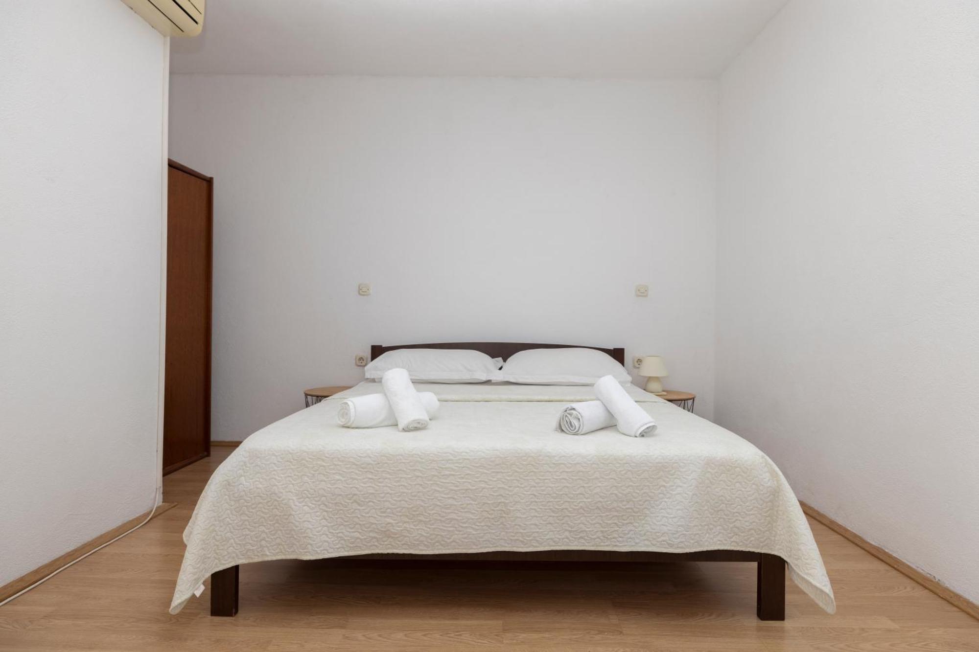 Apartments Family Roso Промайна Екстериор снимка