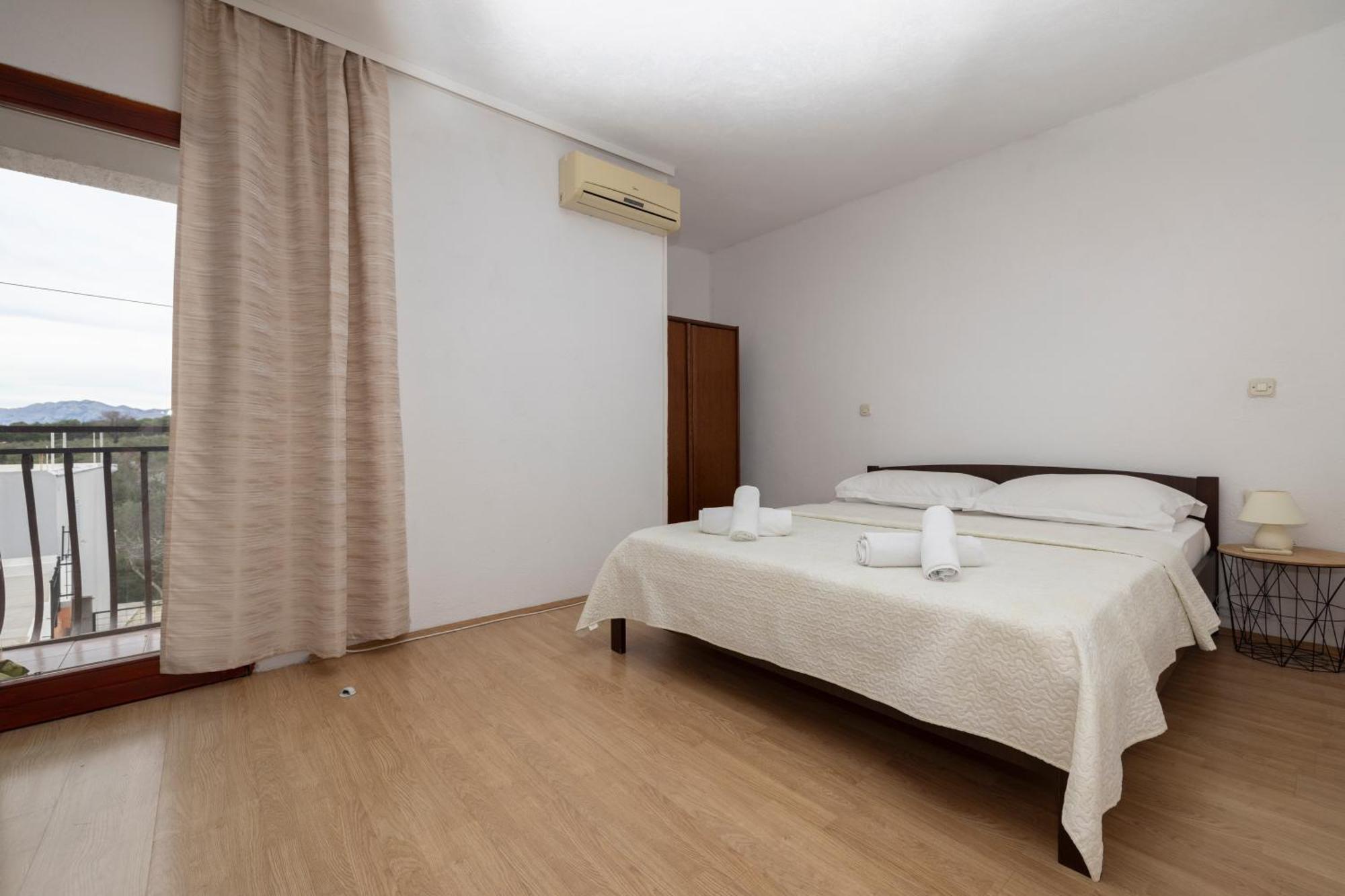 Apartments Family Roso Промайна Екстериор снимка