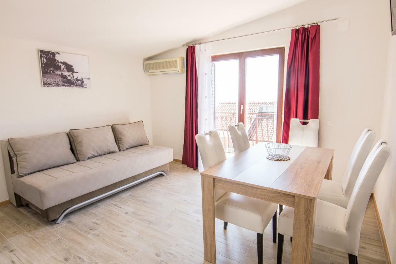 Apartments Family Roso Промайна Екстериор снимка