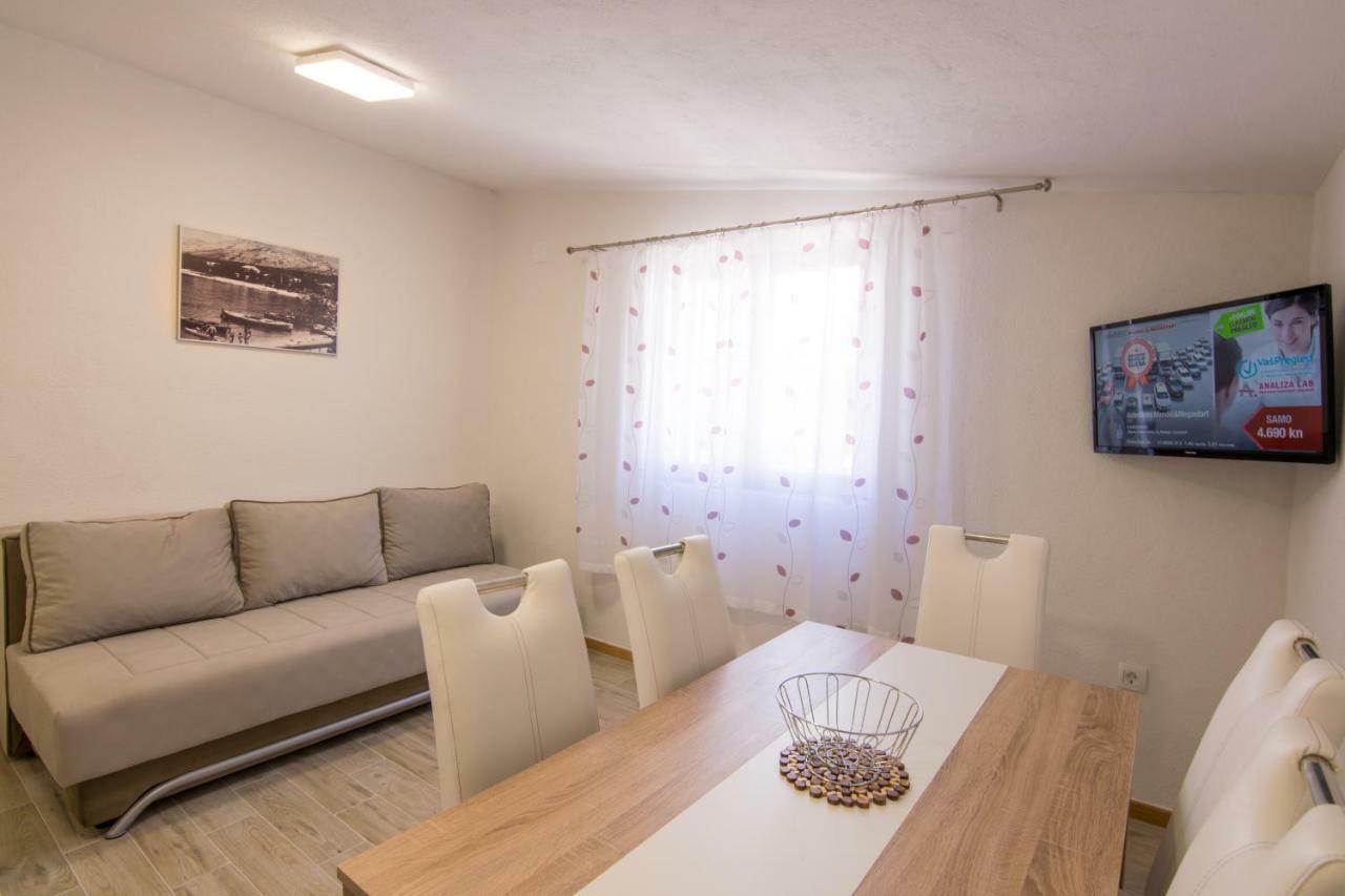 Apartments Family Roso Промайна Екстериор снимка